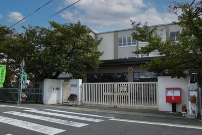 南太秦小学校