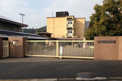 明徳小学校