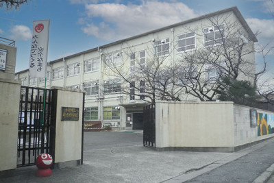 修学院中学校