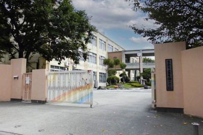 西京極中学校