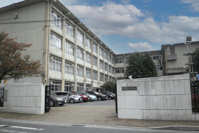 洛北中学校