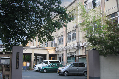 樫原中学校