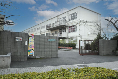 高野中学校